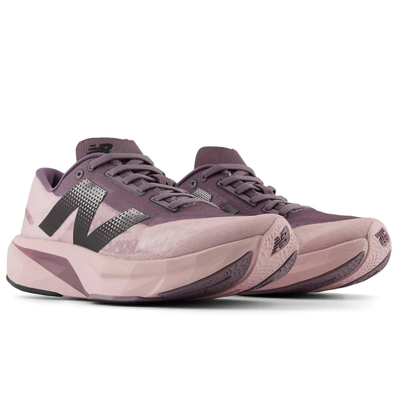 TENIS NEW BALANCE FUELCELL REBEL V4